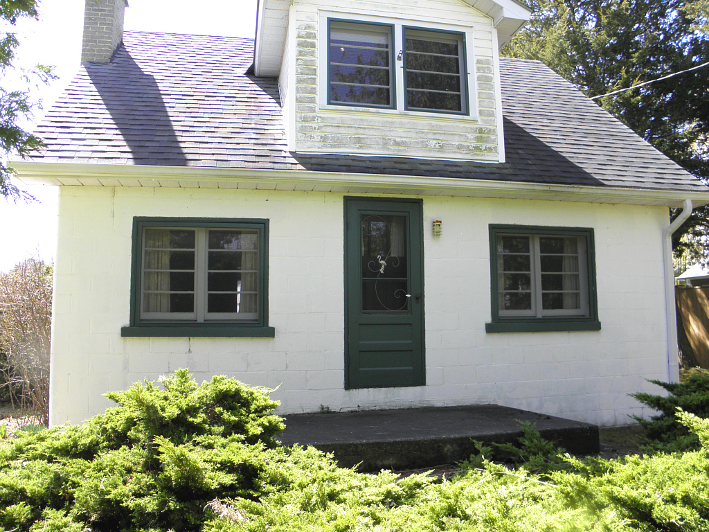 Front View from Road